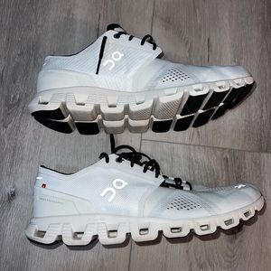 Men’s On Running Cloud shoes